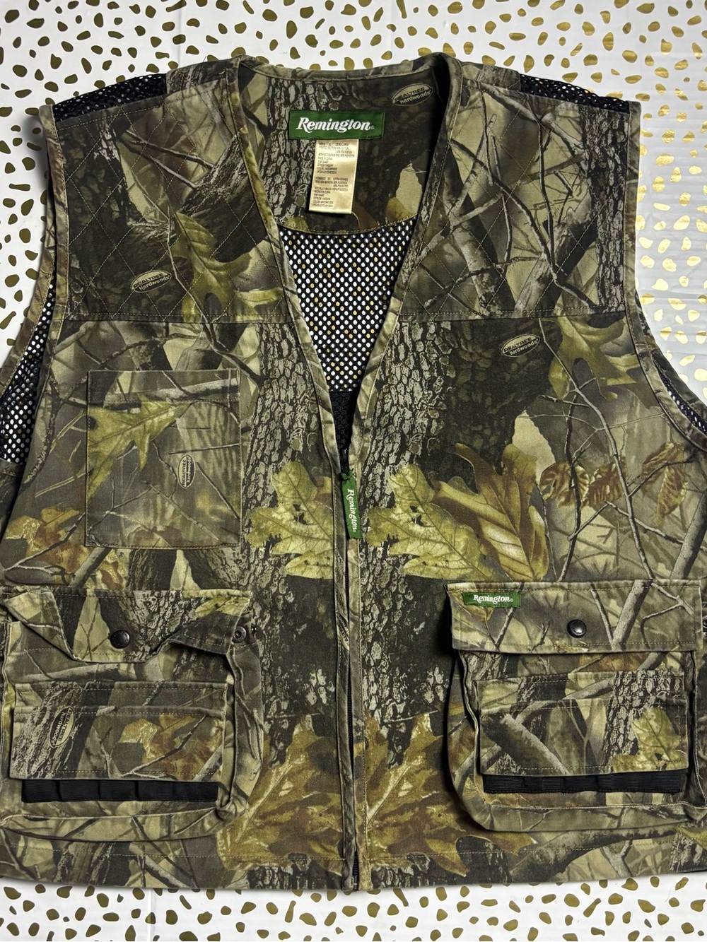 Remington Kids Camo Vest in Green and Brown